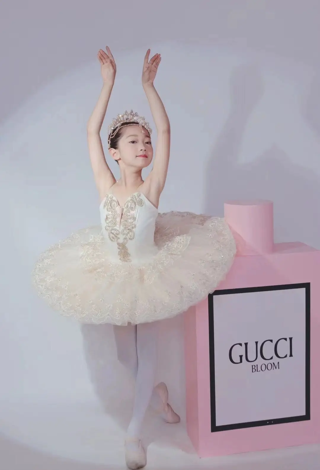 ชุดเจ้าหญิงนิทราหญิง Tutu ทะเลสาบหงส์สำหรับเด็กมืออาชีพ