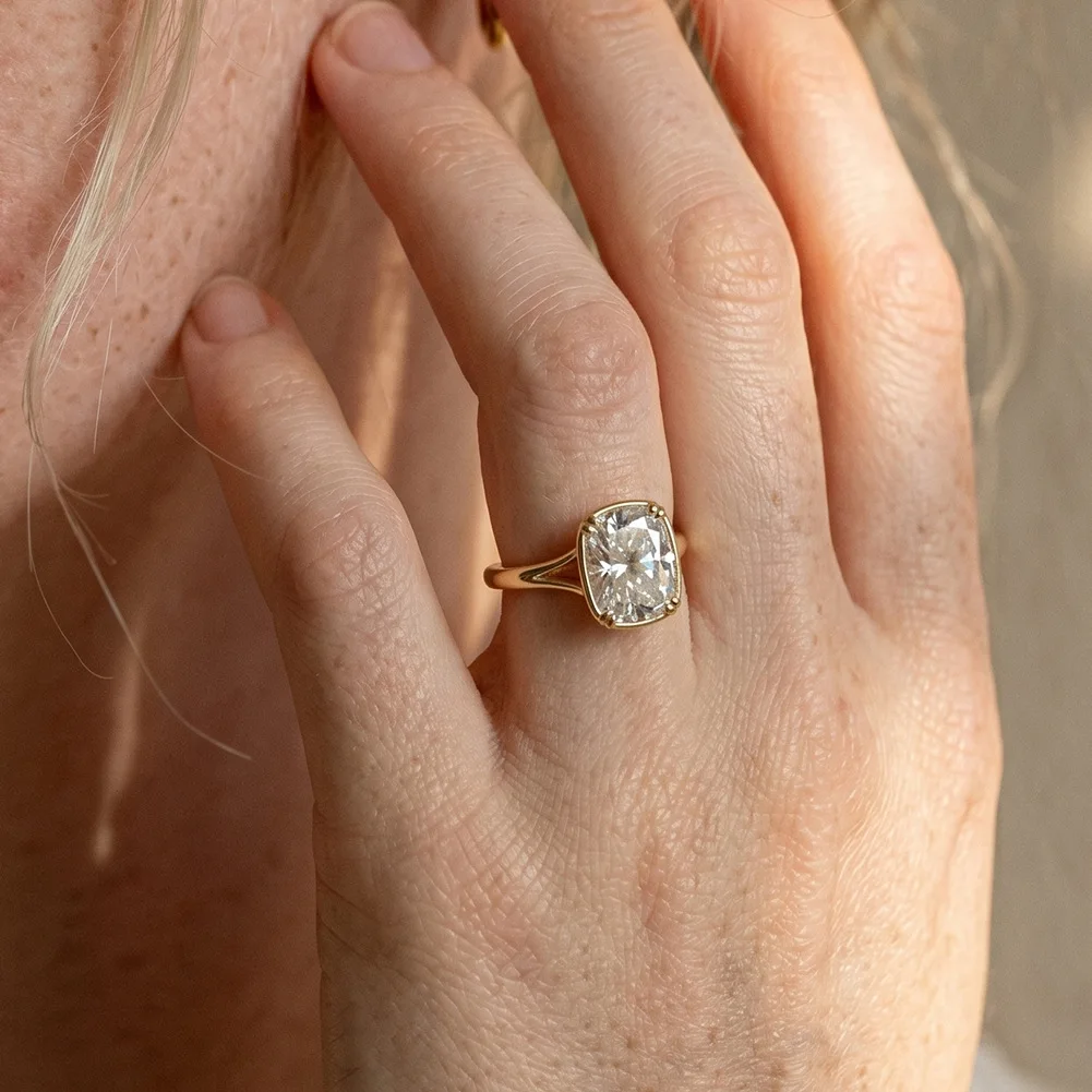 S925 Sterling Silver 1 Carat Square Moissanite Ring Four Prong Double Shank Paved Wedding Engagement Jewelry For Women view 3