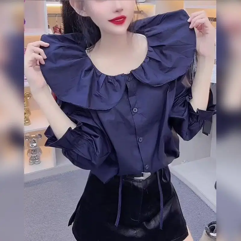 

Design Sense Niche Versatile and Chic Navy Blue Fungus-edged Shirt Autumn New Loose Casual Top