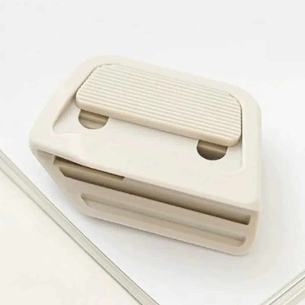 New Magnetic Box Cutter Automatic Retractable Portable Anti-Stick Safety Knife for Opening Packages Express Parcel Crafts Cutter