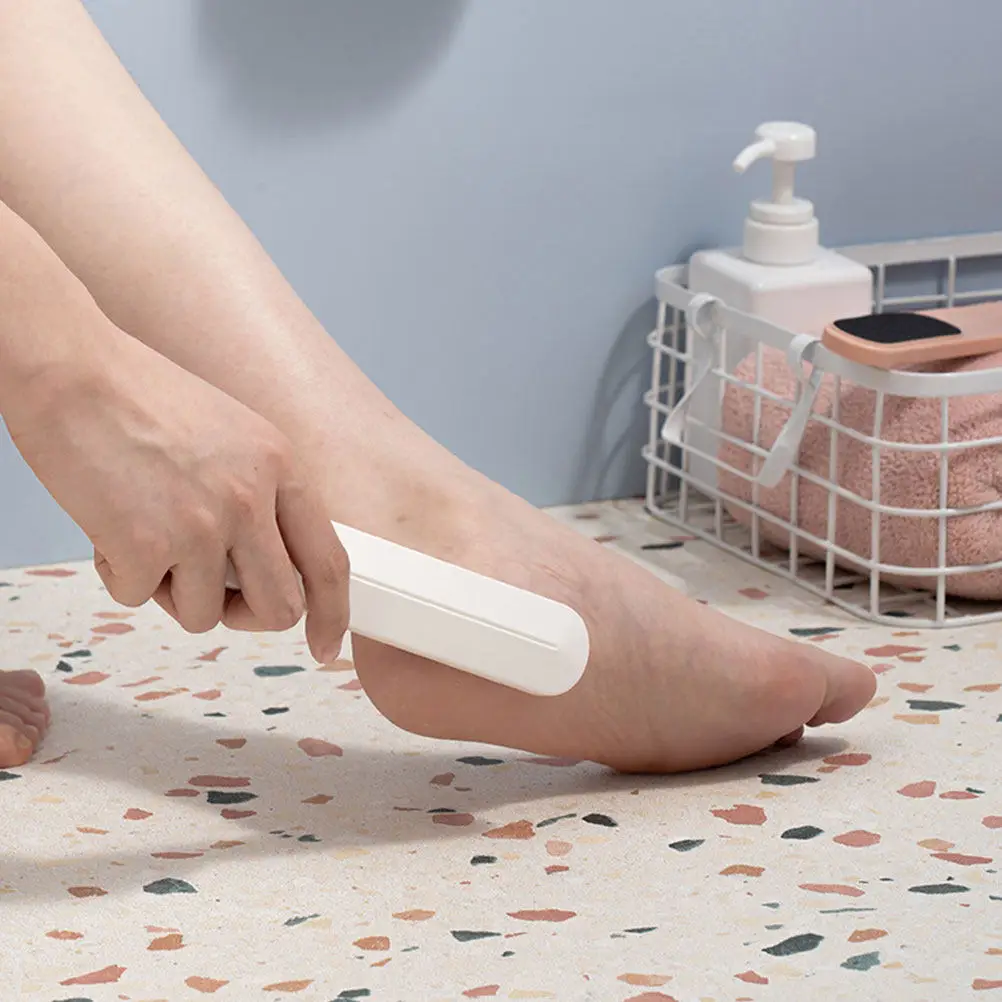 

Набор из 2 профессиональных пилок для ног из АБС-пластика для удаления мозолей, отшелушивания и шлифовки кожи стоп, для домашнего использования