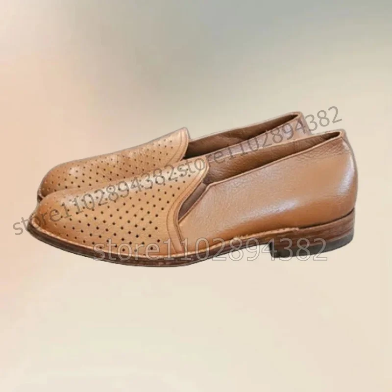 

Brown Hollow Design Breathable Men Loafers Fashion Slip On Men Shoes Luxurious Comfort Handmade Party Banquet Men Casual Shoes