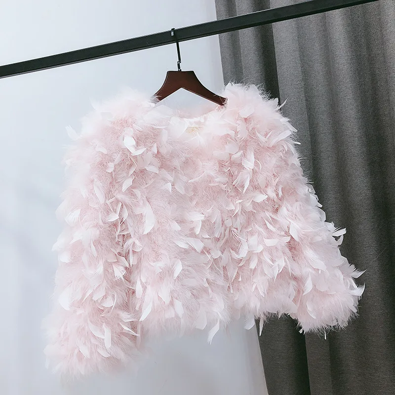 ฤดูหนาวนกกระจอกเทศ Feather Turkey Fur Coat สำหรับผู้หญิง MODE Korea แขนยาวหนา Pluffy ขนเสื้อ Outwear สั้น Lady Y3465