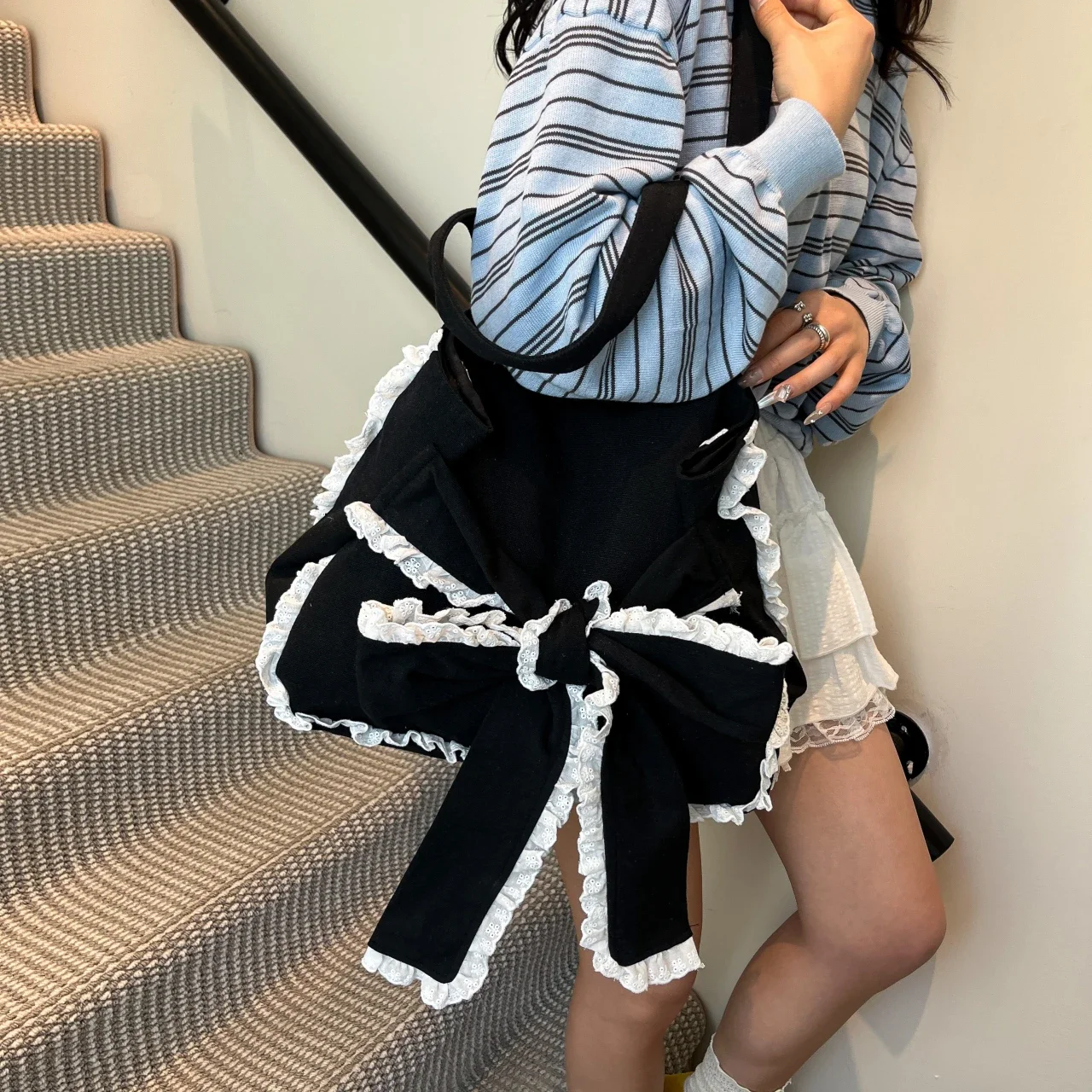 حقيبة نسائية من النايلون الأسود ذات سعة عالية كاجوال على الموضة حقيبة كتف على شكل فيونكة حقيبة يد على الطراز الكوري حقيبة سيدة أنيقة بمقبض علوي #5