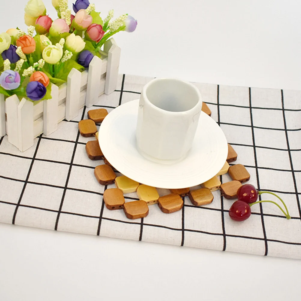 

1pcs Small Size Hollow Bamboo Placemats Heat Insulation Non-Slip Table Mat For Kitchen Dining Cup Coaster Waterproof Square