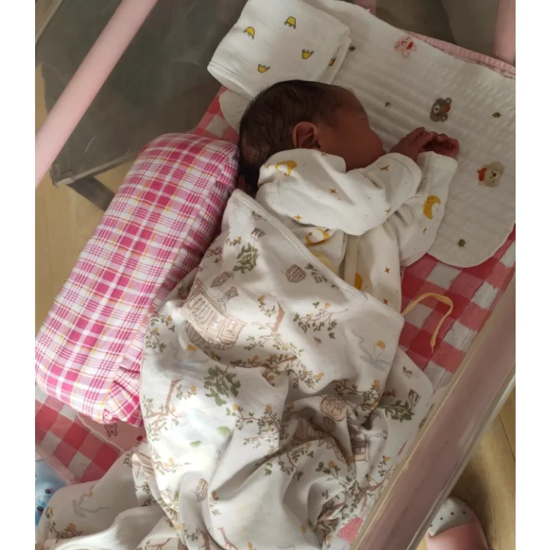 

90*90cm Square Cotton Swaddle Blankets Class A Soft Newborn Receiving Wrap for Baby Boy and Girl Swaddling Bedding Blanket