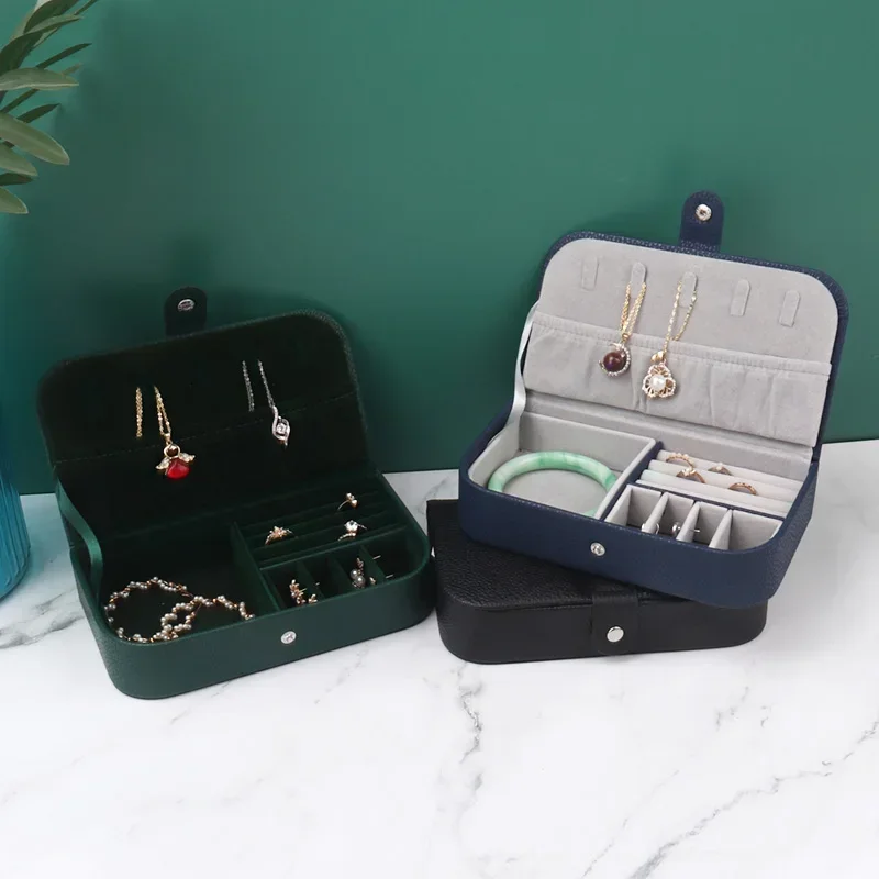 Portable Travel PU Leather Jewelry Box Retro Necklace Earrings Ring Jewelry Display Case Button Leather Jewelers Organizer