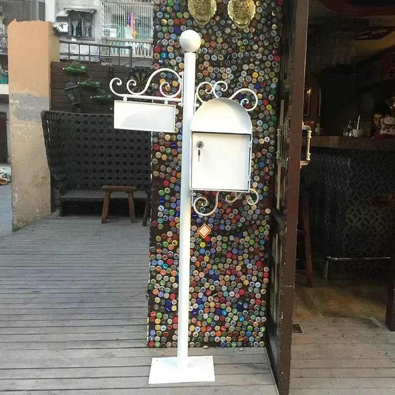 1.5M Retro Iron Art Outdoor Rainproof Mailbox Lockable Metal Letter Box and Post Box for Villa for Road Sign and Floor