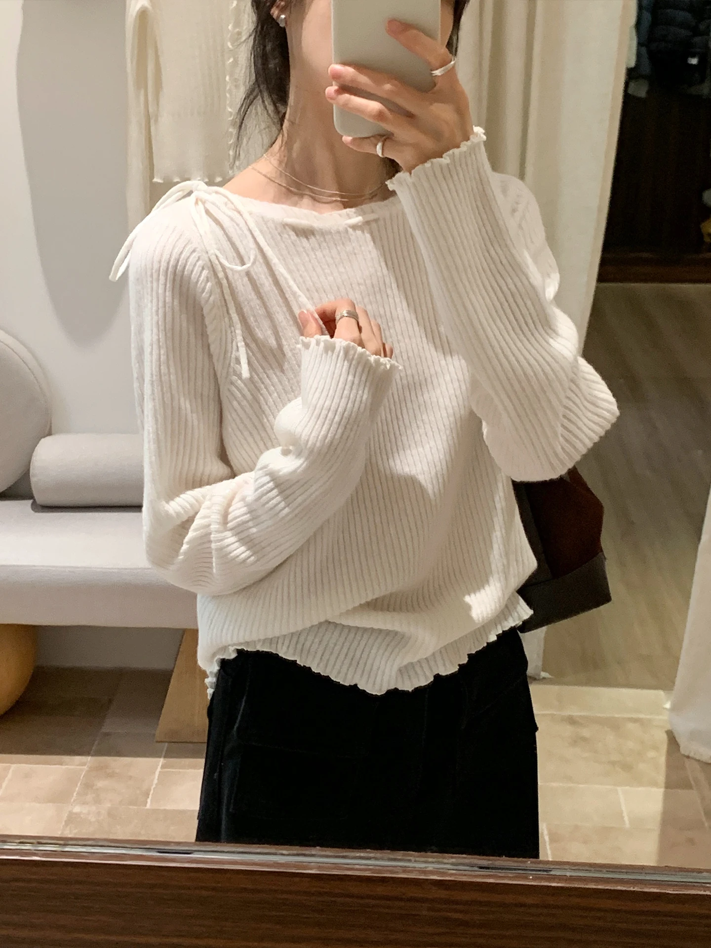 

BRIVIN Белый шерстяной вязаный свитер с деревянными пуговицами и рюшами для женщин, осенне-зимний, повседневный, в корейском стиле