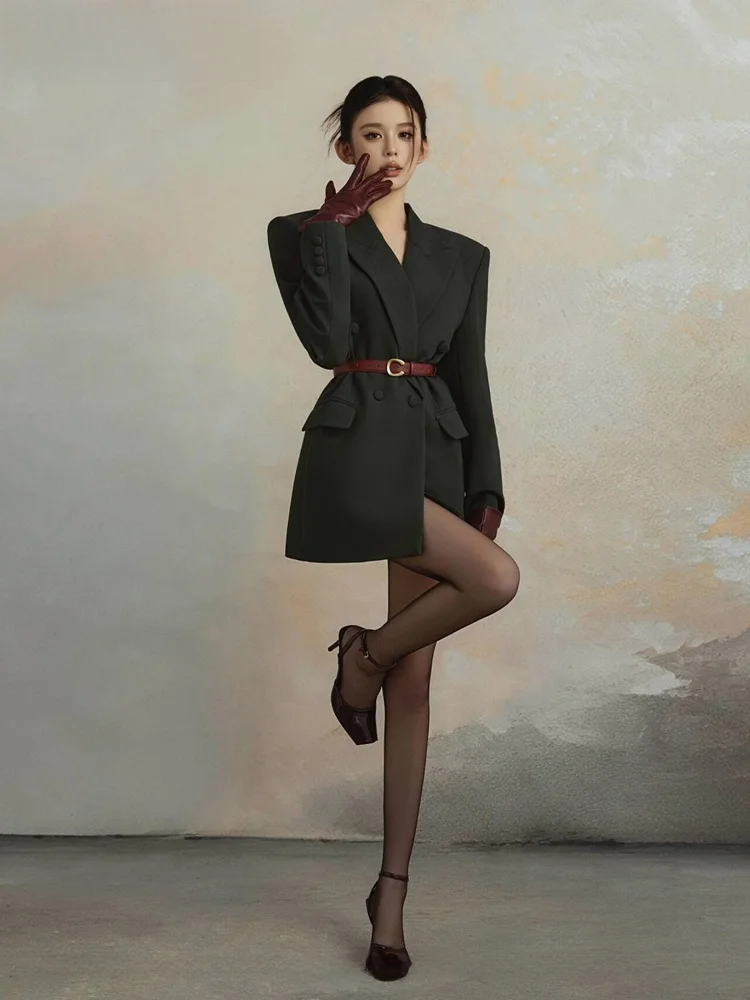 

Новый модный элегантный женский костюм для студийной фотосъемки 2026 года: высококлассная портретная и художественная одежда, этнический сценический наряд для женщин