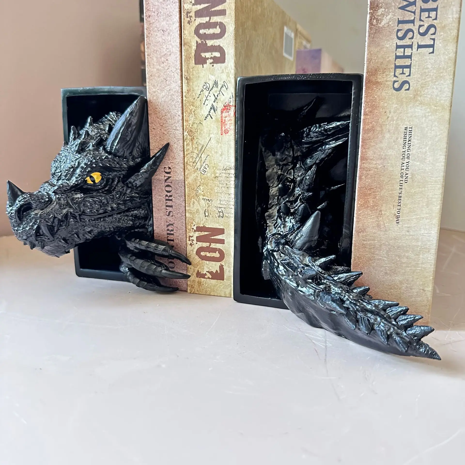 

Dragon Bookend Gothic Book Shelf Decor American Home Decor Fantasy Book Holder Metal Bookstand for Living Room Office Library