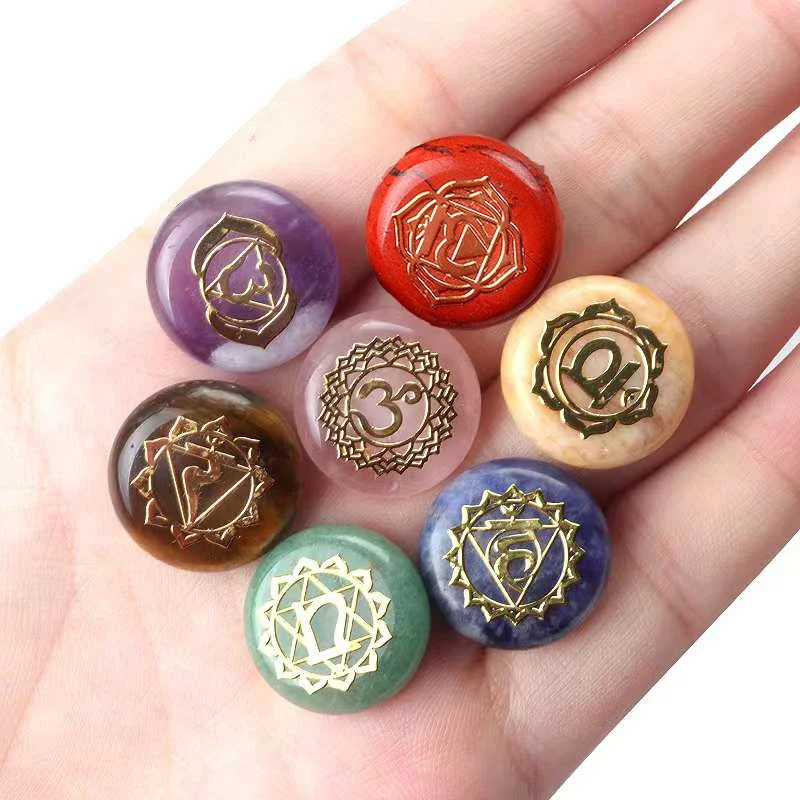 7 Uds MiniSeven Chakras piedra curativa cristal Natural amatista cuarzo transparente grabado runa espíritu Reiki energía Yoga Aura piedras preciosas