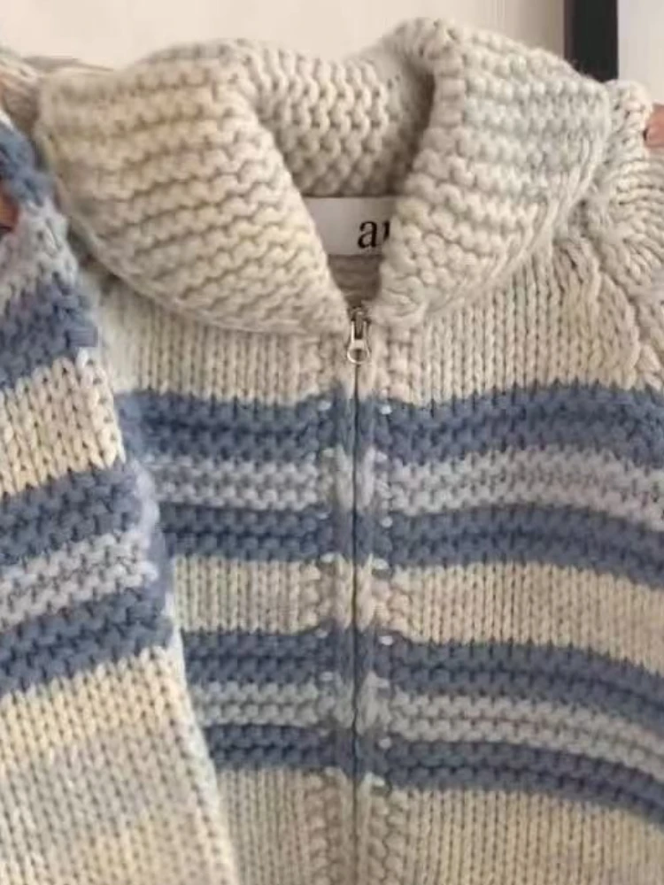 Cappotto maglione morbido lavorato a maglia moda coreana vintage autunnale da donna vestibilità ampia cardigan in lana a righe a maniche lunghe top casual retrò eleganti