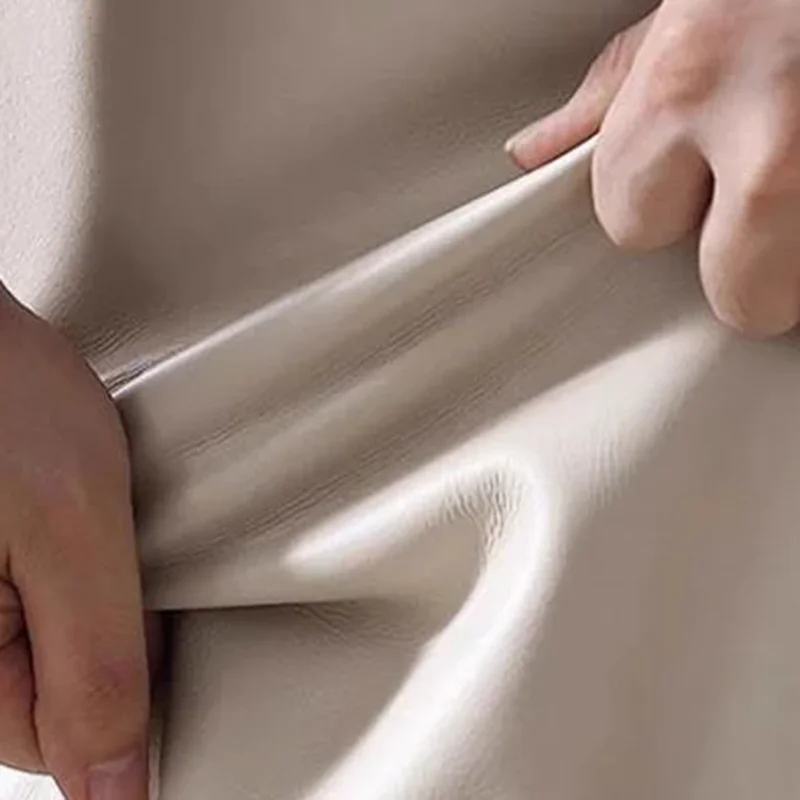 إطار سرير مريح وحديث بحجم كينغ، تخزين أنيق، سرير جلدي إيطالي، منظم مزدوج، أثاث كاما في الفناء الخلفي