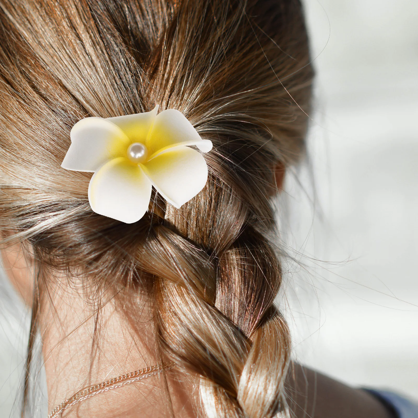 

5Pcs Hawaiian Plumeria Flower Hair Clips Durable Foam 4.5cm Yellow U-Shaped Clips for Beach Wedding Party Accessories
