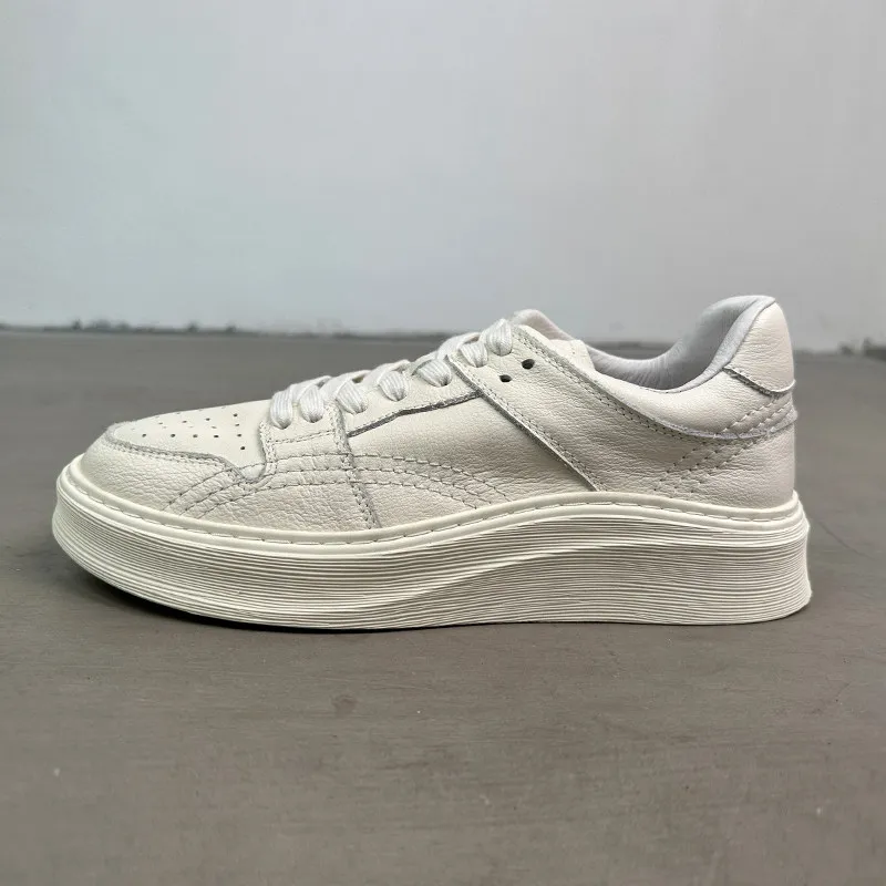 Fashion Men Skate Shoes Genuine Leather Breathable Casual Shoes Korean-Style Minimalist Comfortable White Sneakers