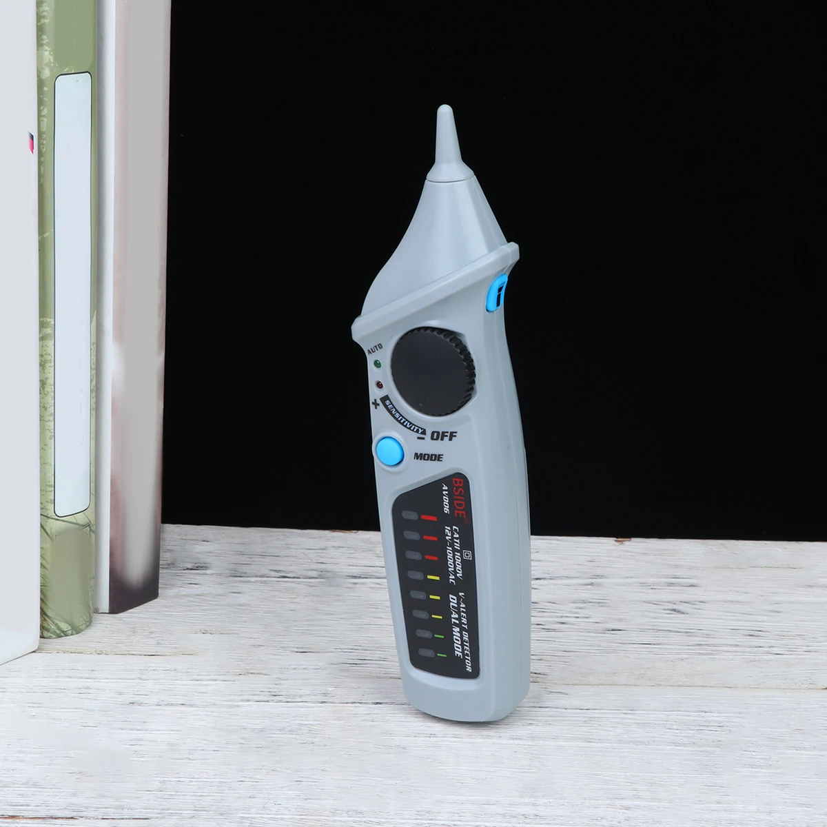

Contactless Electric Tester Voltage Pen Detctor with LED Indicator