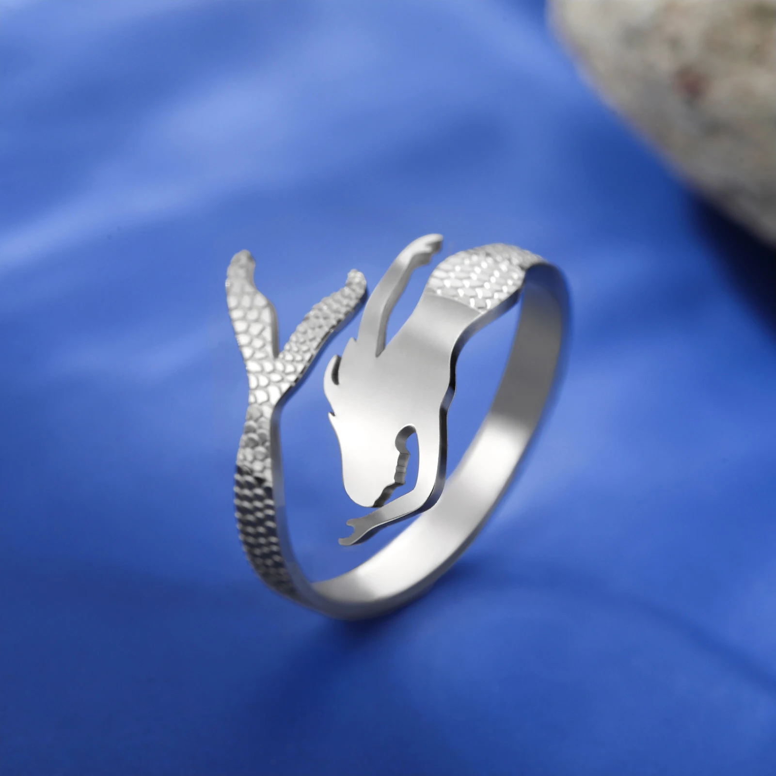 Кольца Skyrim с русалкой, женские регулируемые кольца из нержавеющей стали с открытым пальцем, ювелирные изделия 2026, модный подарок на день рождения, оптовая продажа