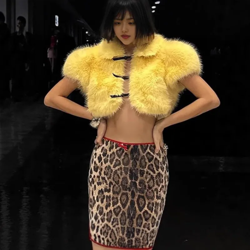 เสื้อคลุมสตรีสำหรับการแสดงเต้นรำ คอตั้ง เสื้อกั๊กคลุมตัว ขนเทียม เสื้อโค้ทขนสัตว์เทียมเซ็กซี่ เสื้อคลุมอเนกประสงค์
