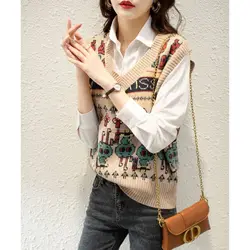 2023 New Autumn and Winter Fashion V-neck Embroidered Thread Knitted Sleeveless Temperament Casual Women's Vest Unique Sweater