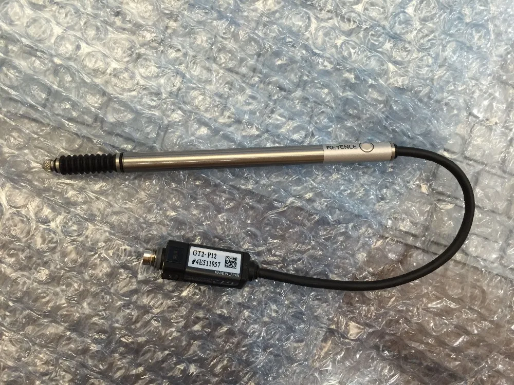 Displacement sensor GT2-P12 original NEW