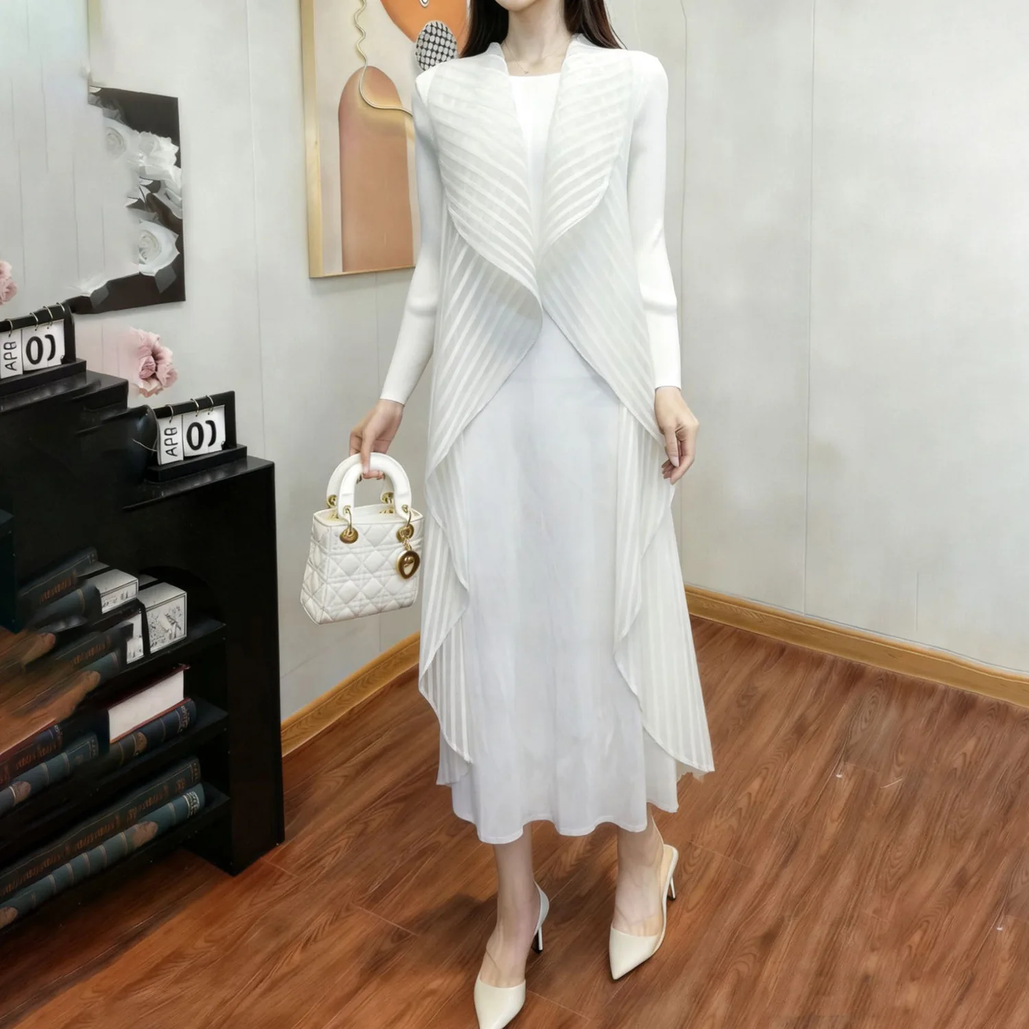 

Miyake Pleated Plus Size Women's Skirt Texture Premium Sense Lapel False Two Pieces Loose Thin Solid Color Long-sleeved Dress Zi