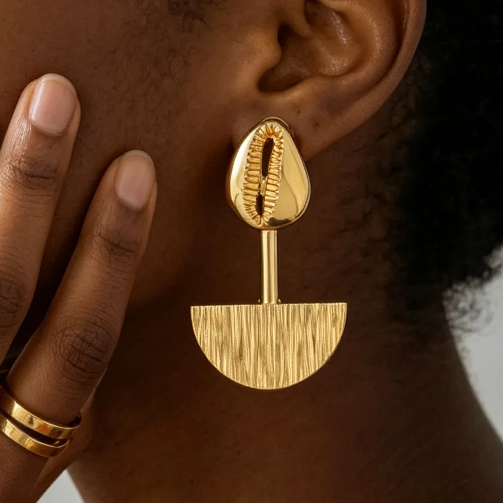 18K vergoldetes Muschel-Ohrringe- und Ring-Set mit gebürsteter Oberfläche für Damen, luxuriöse Hochzeits- und Party-Accessoires, Brautschmuck, Geschenk – Detail 5
