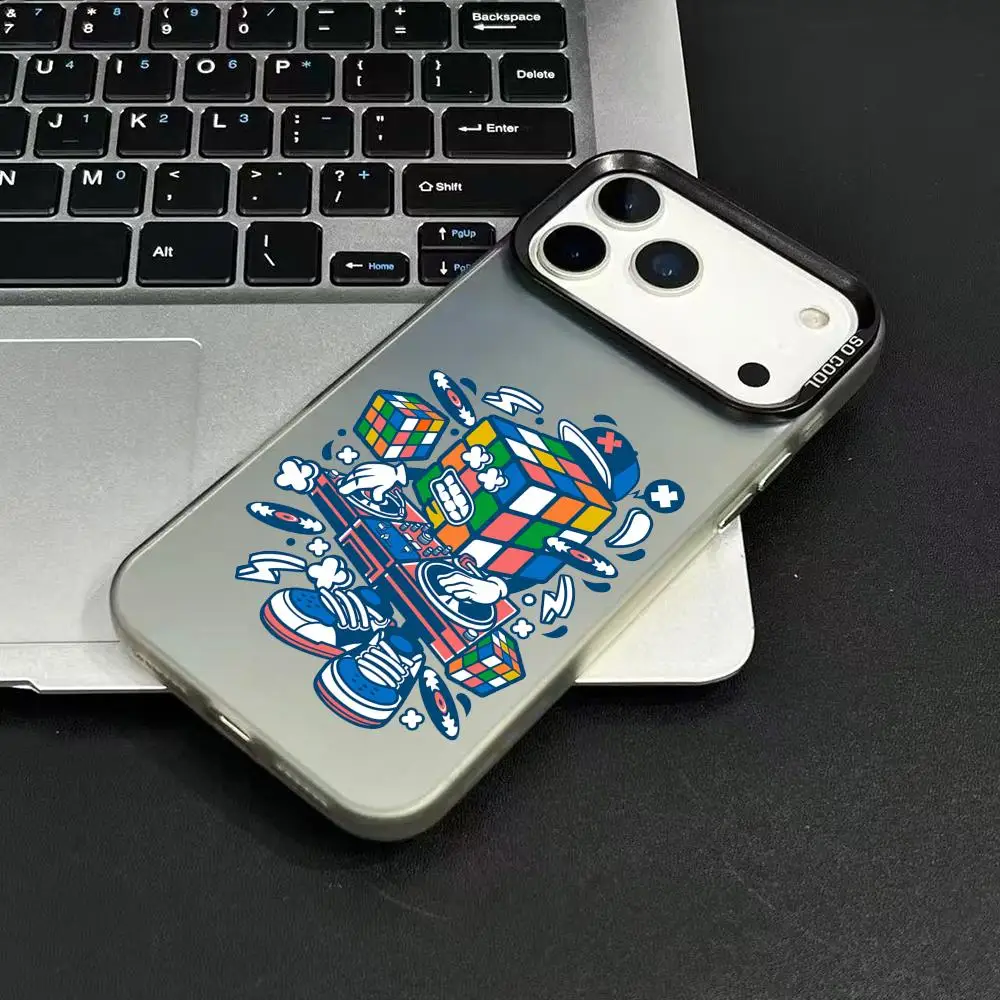 حافظة هاتف لهاتف آيفون 17 16 15 14 13 12 11 برو ماكس أسود أرجواني غير لامع ليزر معدني أورورا فوندا جرافيتي المكعب السحري