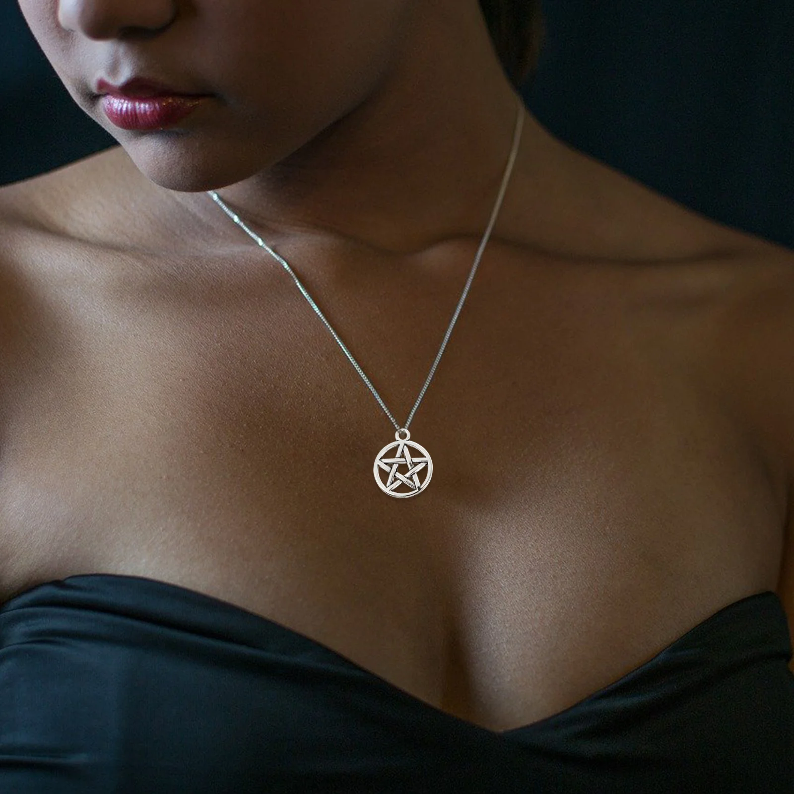 

50Pcs Silver Tone Pentagram Pendant Unisex Lightweight Charms Stylish Gifts for Men Women Fashion Jewelry Pendant for Men