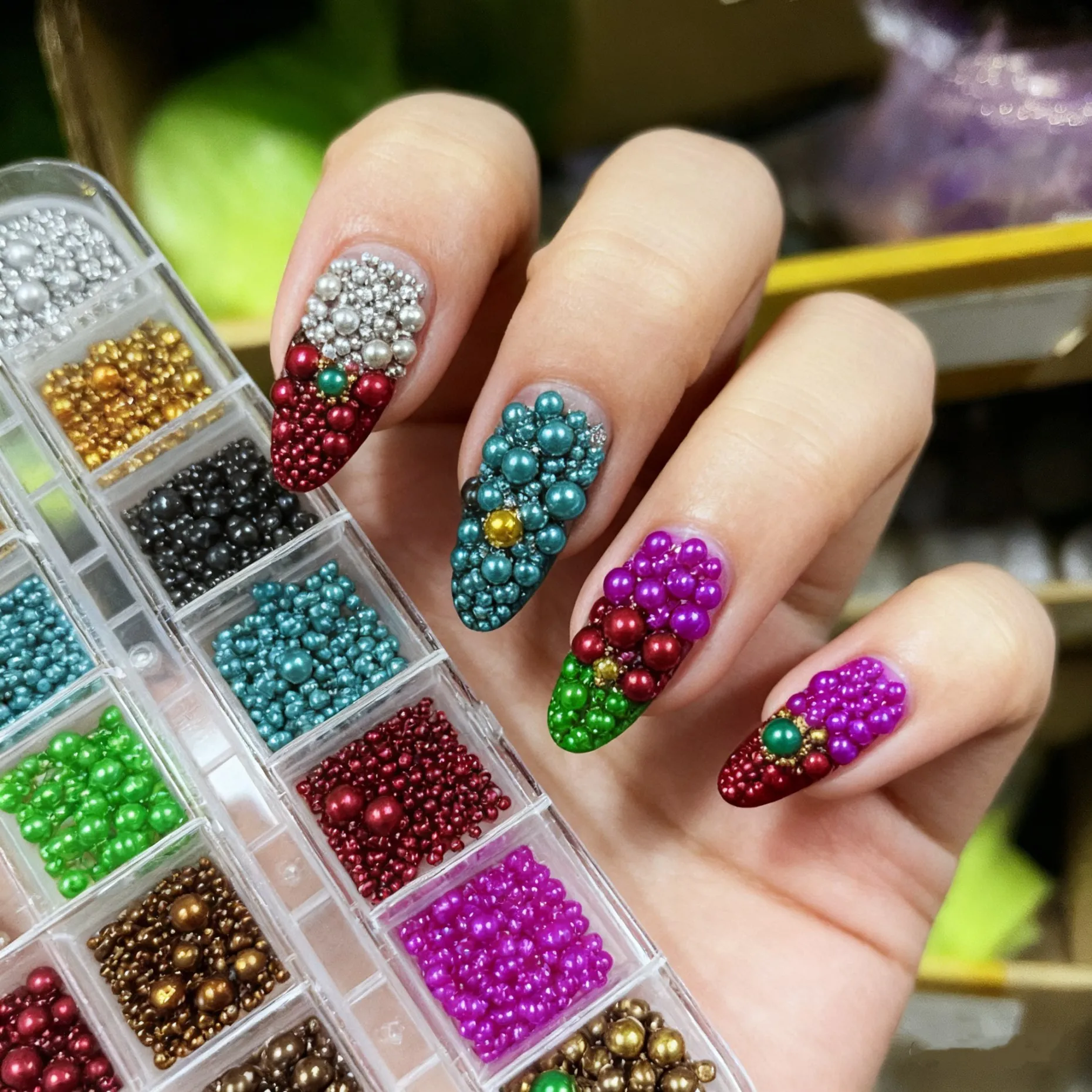 1箱 カラフルパール素材 ガーランド＆クリスマスツリー ネイルアートチャーム クリスマスパール ネイルクラフト フェスティバル＆ホリデーデコレーション