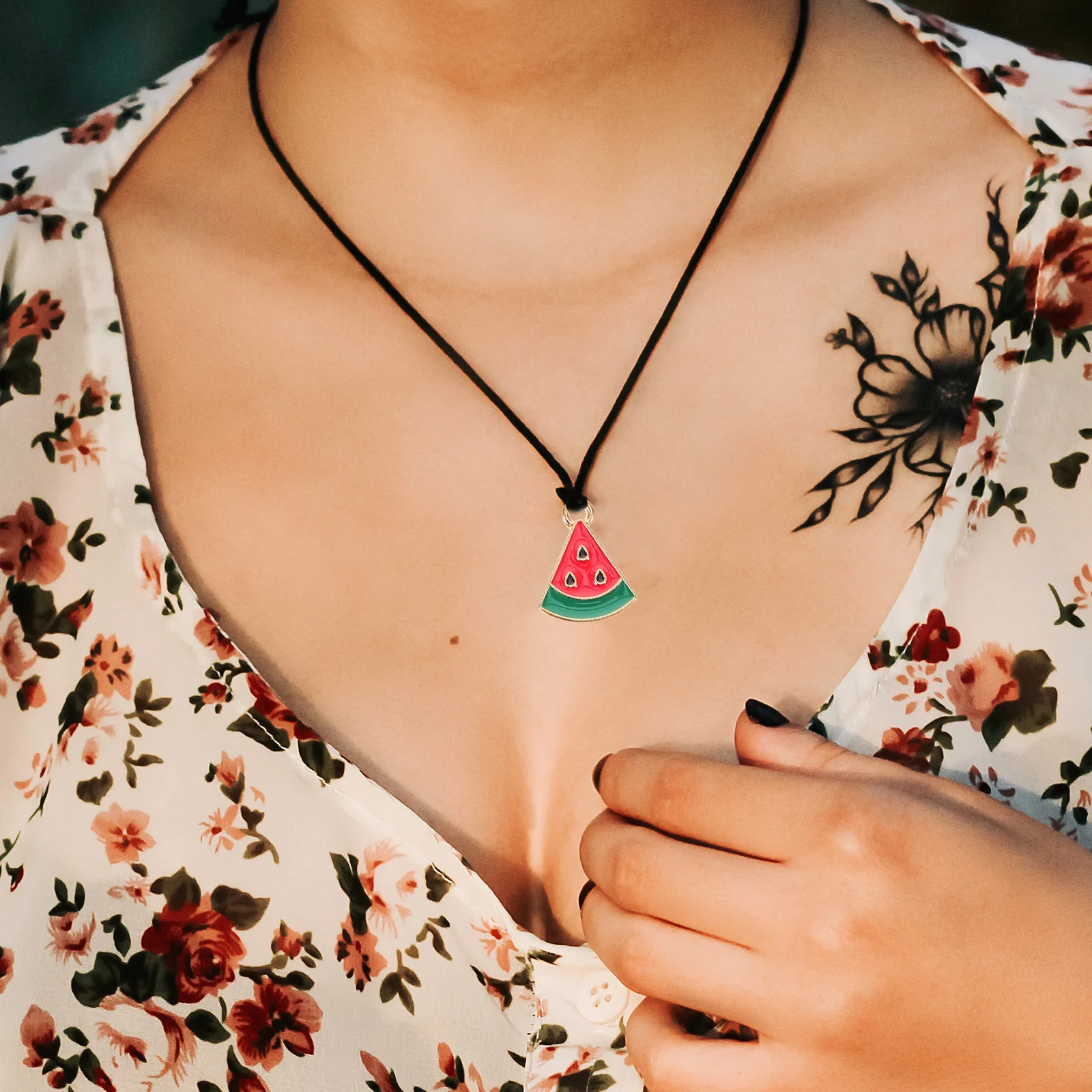 

30Pcs Mini Watermelon Charms Alloy Enamel Pendants Small DIY Jewelry Making for Necklaces Earrings Key Chains Summer Accessories