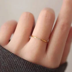 Golden1.5MM Thin Titanium Steel Zircon Rings for Women Simple Minimalist Ring Fashion Jewelry Girlfriend Gift Size 5/6/7/8/9/10
