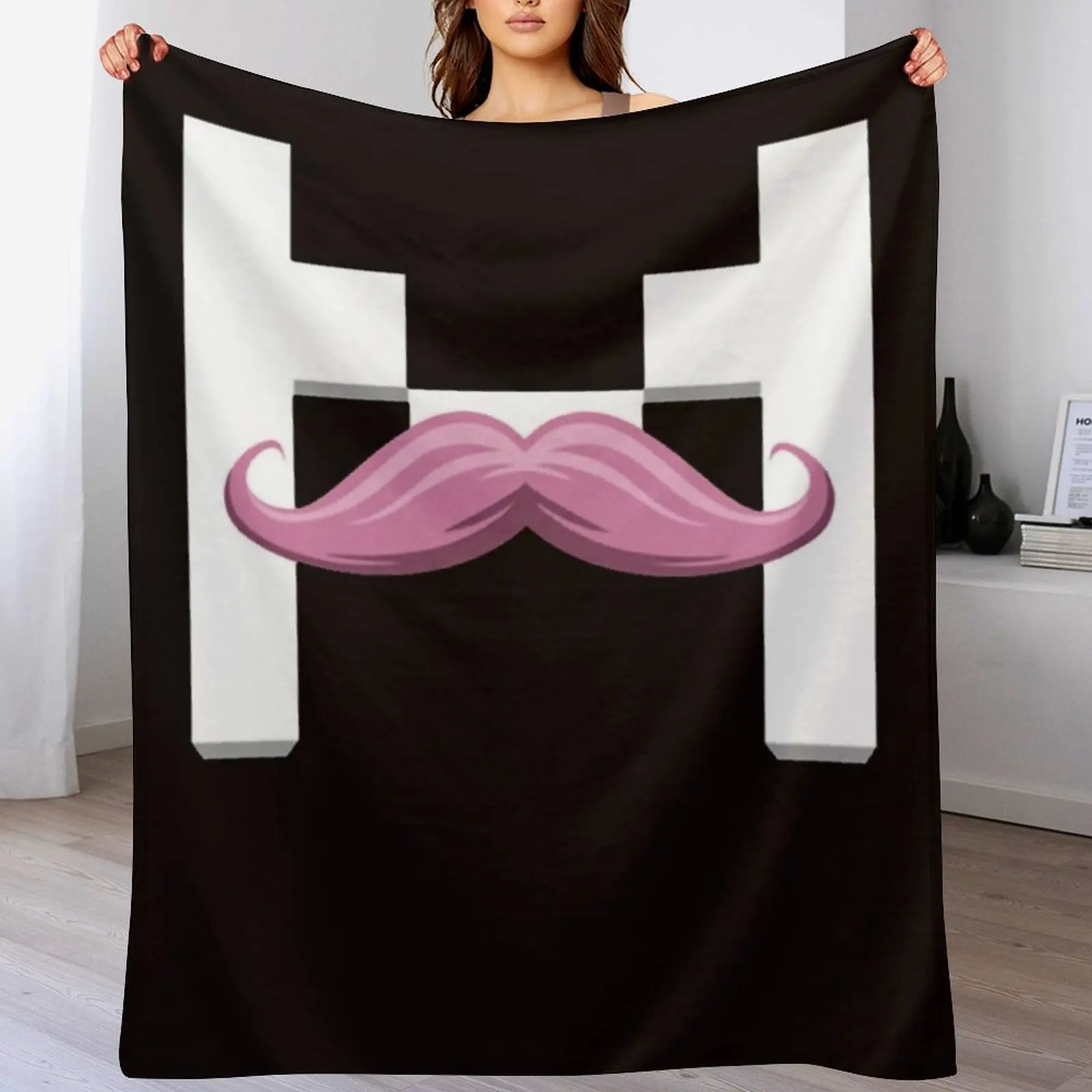 Markiplier logo Throw Blanket