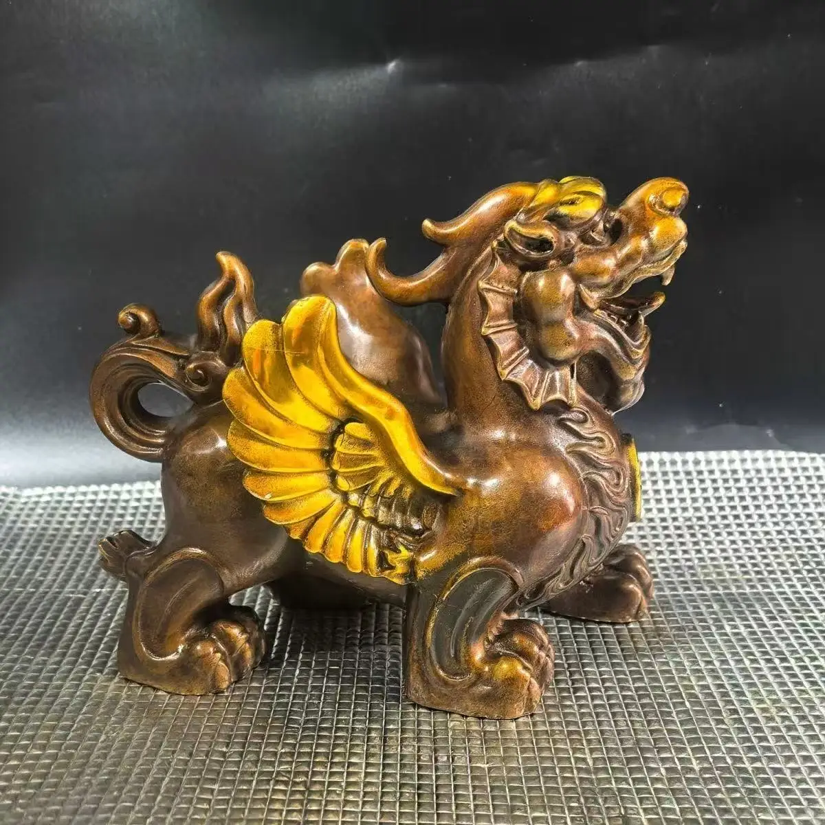 Old Chinese Gilt flowers brass mythical wild animal statue,Flying,Free shipping