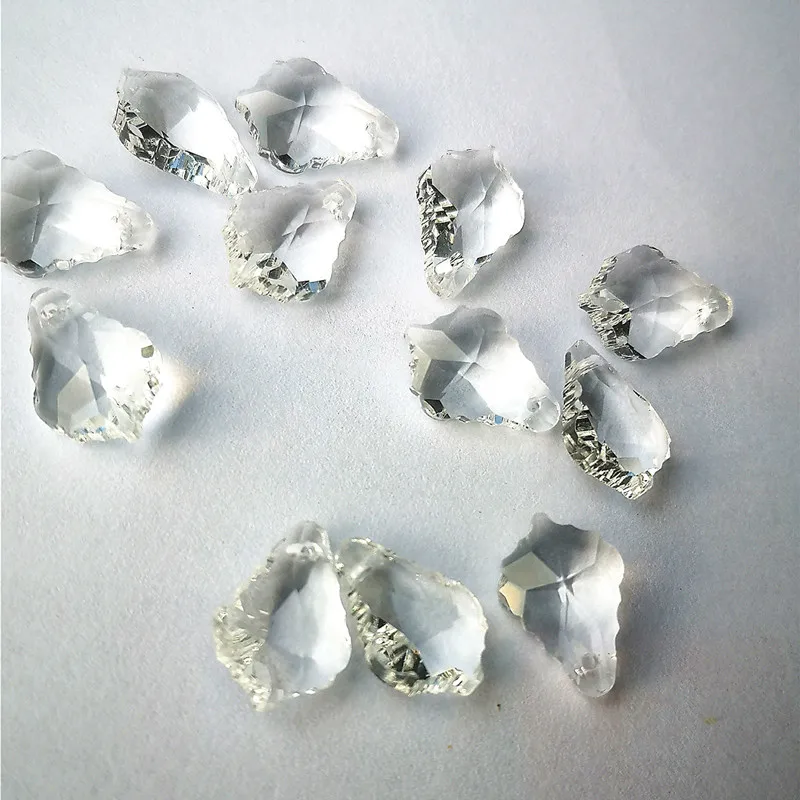 Top Quality 50pcs 16mm Clear Crystal Maple Leaf Drops Glass Ornament Christmas Tree Decor DIY Suncatcher Pendants Jewelry Making