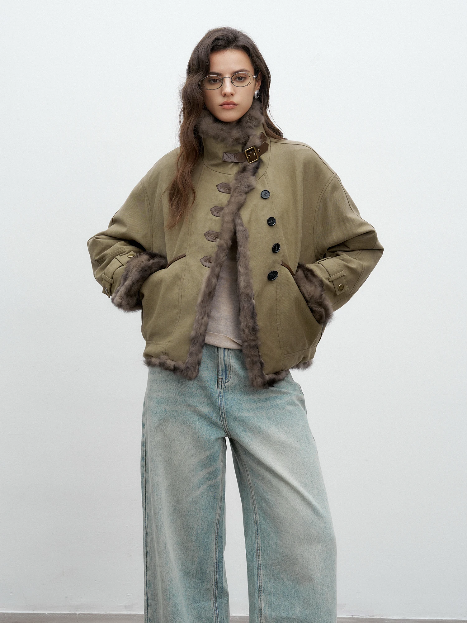 

Double-Sided Wear Rabbit Fur Coat ort Fem Jaet Korean Sle Commute Warm Pure Color ManMona New Arrival 2025
