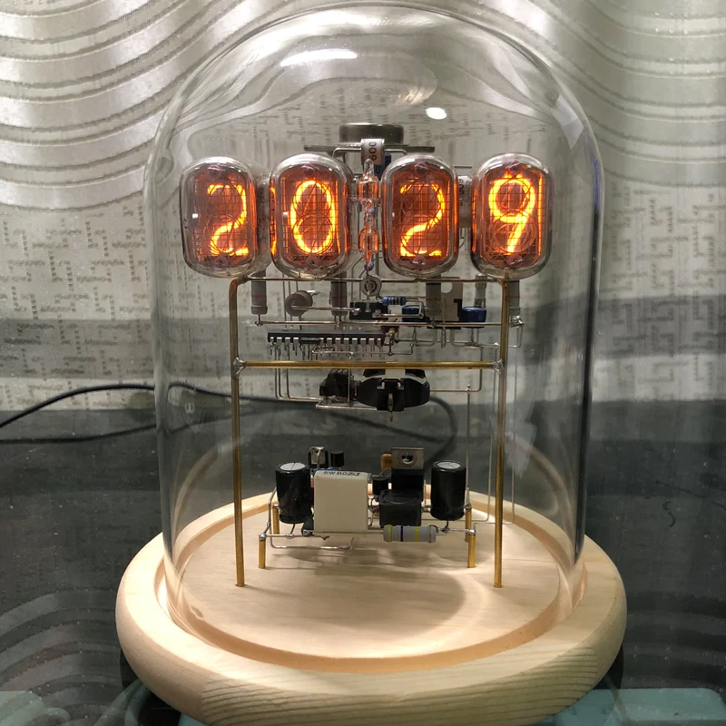 In12 Nixie Tube Clock Cyberpunk Retro Desktop Vacuum-tube Clocks Glass Creative DIY Glow Tube Clock Nostalgic Handmade Gift