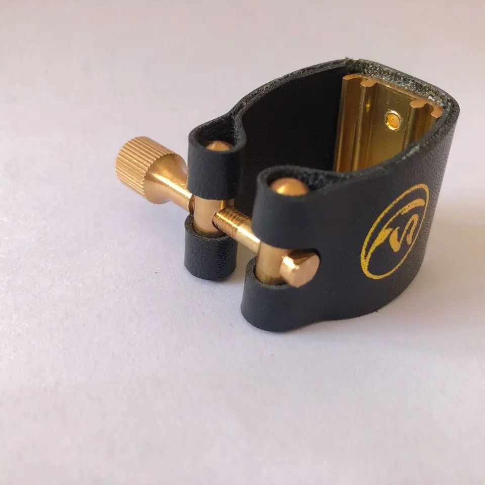 Mid to high pitched, mid to low pitched, saxophone, rubberwood flute head clip, new leather with flute head cap as a gift