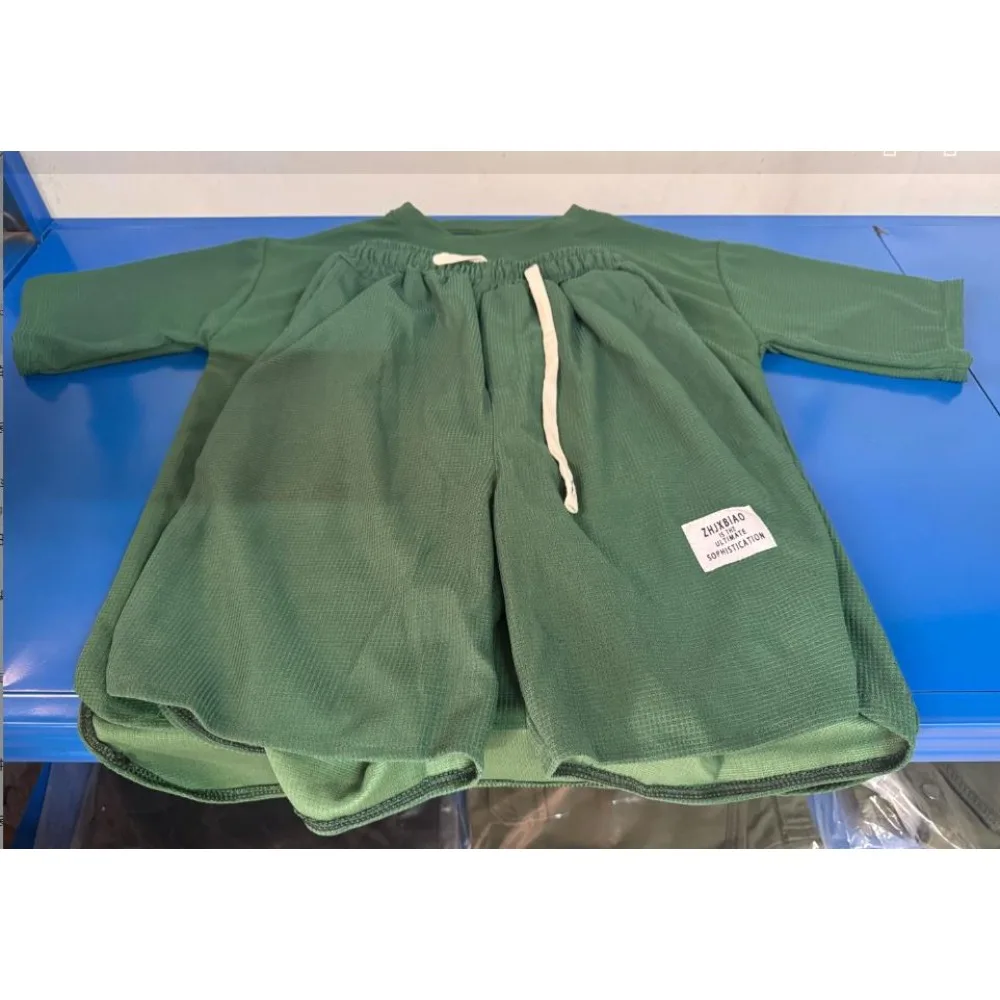 2 Pcs/Set Men T-shirt Shorts Set Round Neck Short Sleeves Drawstring Elastic Waist Ice Silk Men Sport Top Shorts Set Sportswear