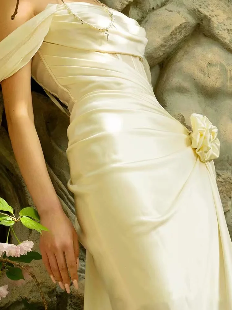 

Champagne light wedding dress one-shoulder floral dress slimming slim banquet dress long skirt