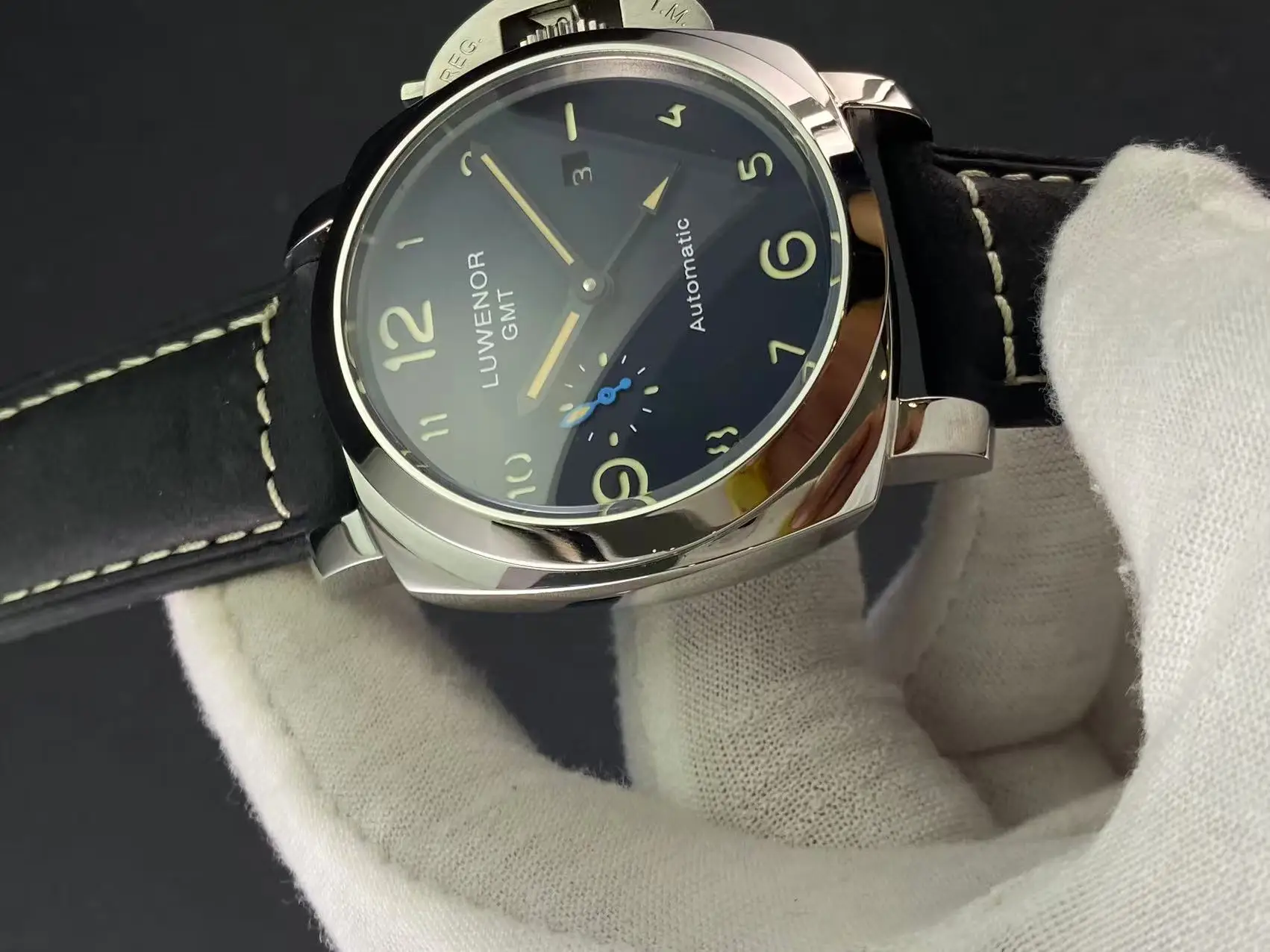 ساعة رياضية متعددة الوظائف ميكانيكية أوتوماتيكية للرجال بتوقيت جرينتش، منطقة زمنية مزدوجة، ضوء ليلي، مؤشر غوص، نوع حركة النورس