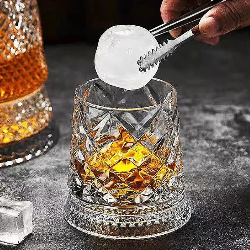 

2pcs Sets Whiskey Glass Cocktail Glass Creative Wine Glass Rotating Foreign Wine Cup Exquisite Tumbler Cup with Base Bar Tools