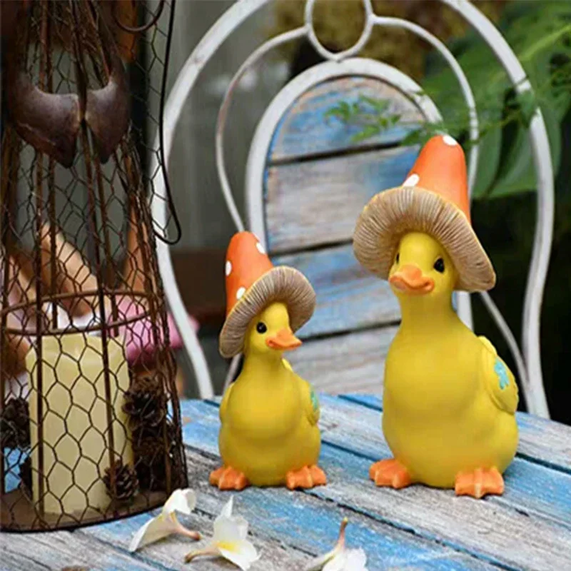 

Small Yellow Duck Silicone Mold Mushroom Straw Hat Animal Shape Garden Landscape Outdoor Courtyard Decor Home Statues