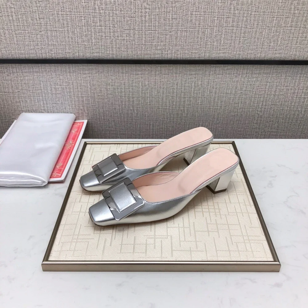 P حجم كبير 34-42 أحذية نسائية تصميم الديكور ماتيل مضخات ساحة تو الضحلة المرأة الجلود أحذية السيدات جلد طبيعي