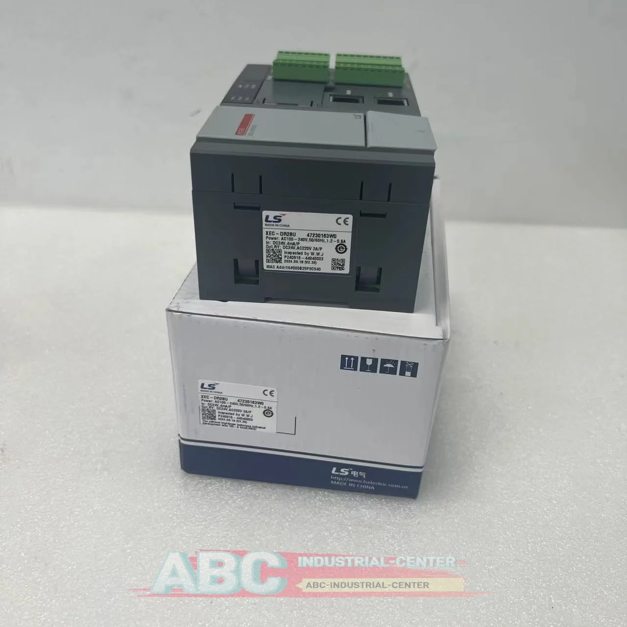 وحدة PLC XEC-DR28U الأصلية الجديدة