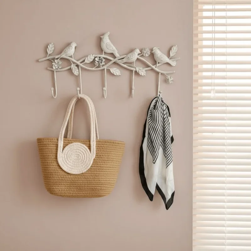 Vintage Bird Branch Wall Hooks Key Holder Decor Iron Coat Hanger with 5 Hooks Rustic Wall Mounted Rack Entryway Bedroom Bathroom