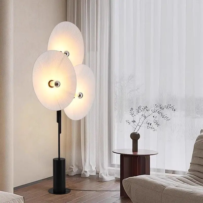 Nordic Vintage Petal Pleated Floor Lamp Designer Fan‑shaped Standing Lamp Atmospheric Decorative Light For Living Room Sofa Side