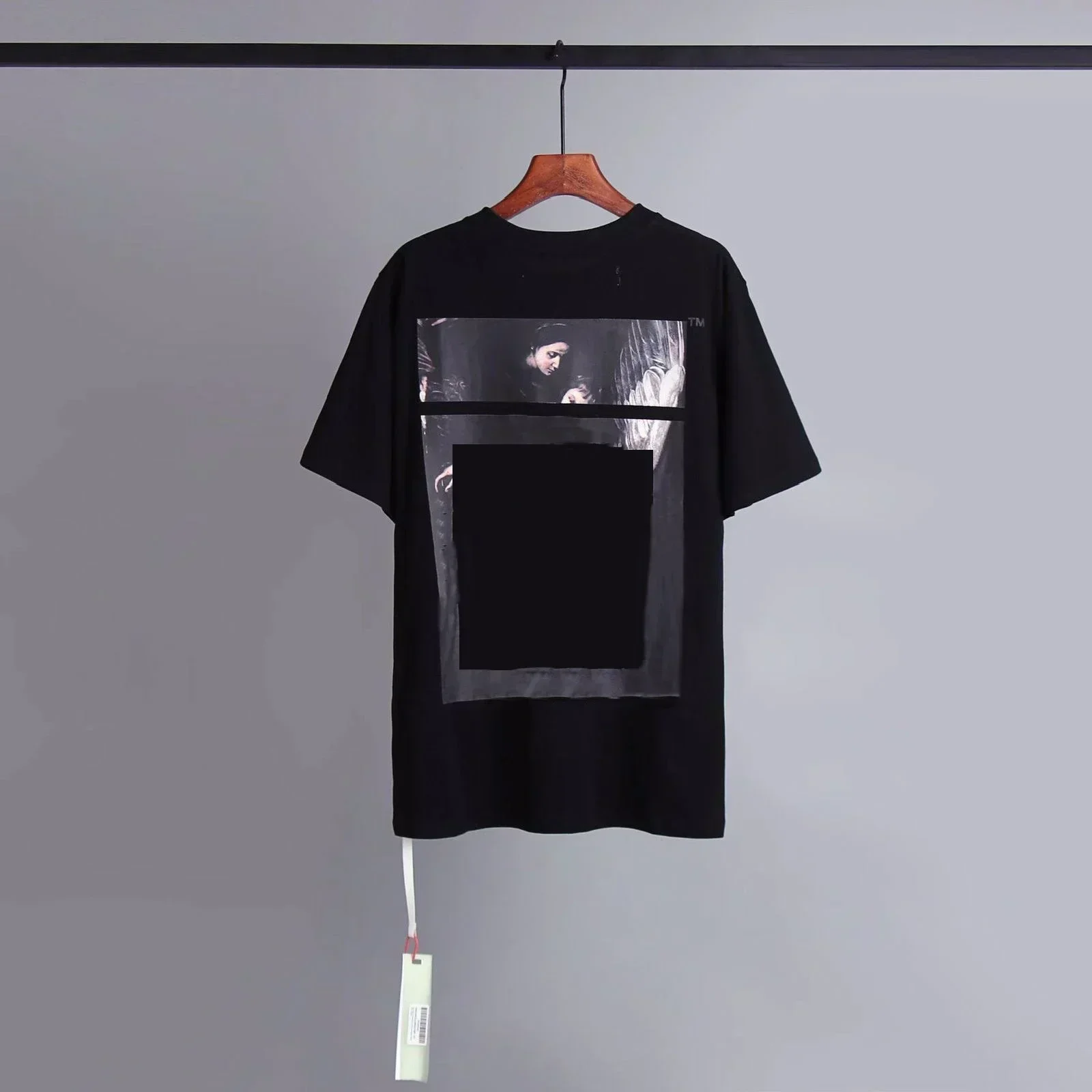 مصمم التي شيرت رجل إمرأة تي شيرت نسخة عالية الجودة الملابس فضفاضة تيز بلايز رجل عادية الشارع الكتابة على الجدران قميص قصير الأكمام