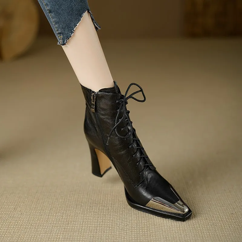 2024 Jesienne buty damskie Square Toe High Heel Women Leather Shoes Women Suede Ankle Boots Winter Solid Elegant Modern Boots