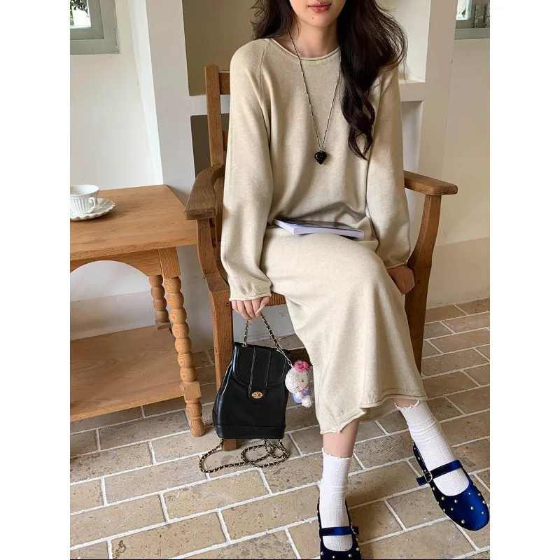 

Autumn and Winter Lazy Wind Round Neck Loose Long Sleeve Knitted Long Dress